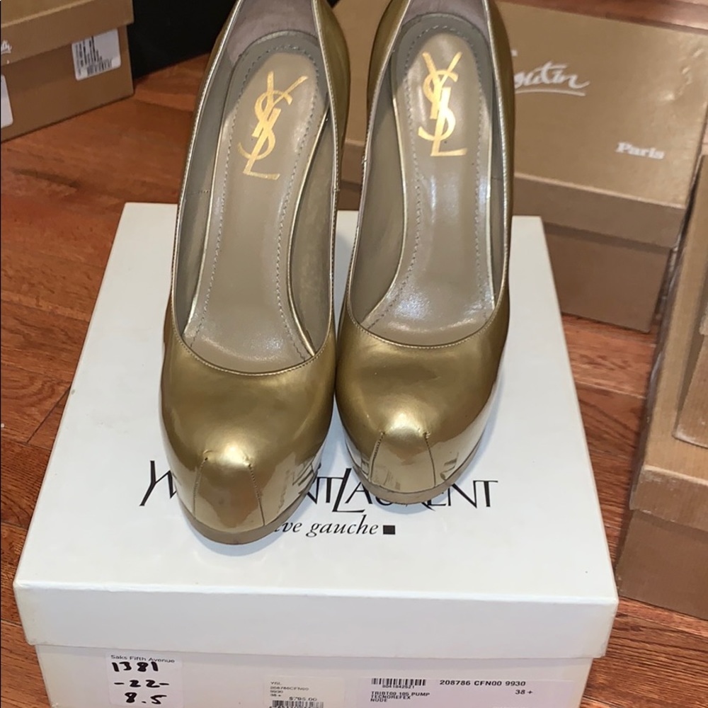 YSL TRIB 105 PUMP (Color Nude)